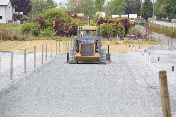 Gravel Driveway Leveling in Pasco